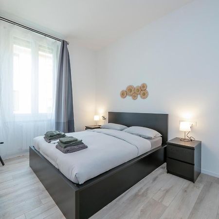 Minimal Chic - 7Sundays Apartment Milan Bagian luar foto